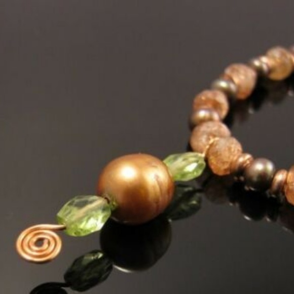 ❤❤Earth Tone Necklace with Sunstone, Pearl Peridot - Picture 2 of 4